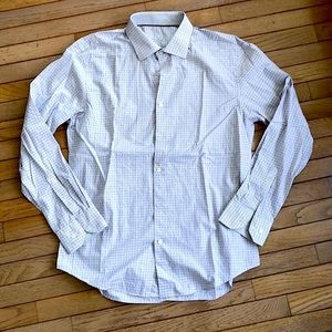 NWOT - Bugatchi Dress Shirt. Size 171/2, 36/37. White w/Blue & Dark Red.